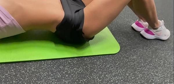  Gina Gerson sexy gym session
